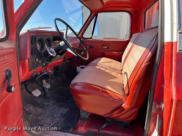 image for item LT9418 1977 Chevrolet C60  grain truck