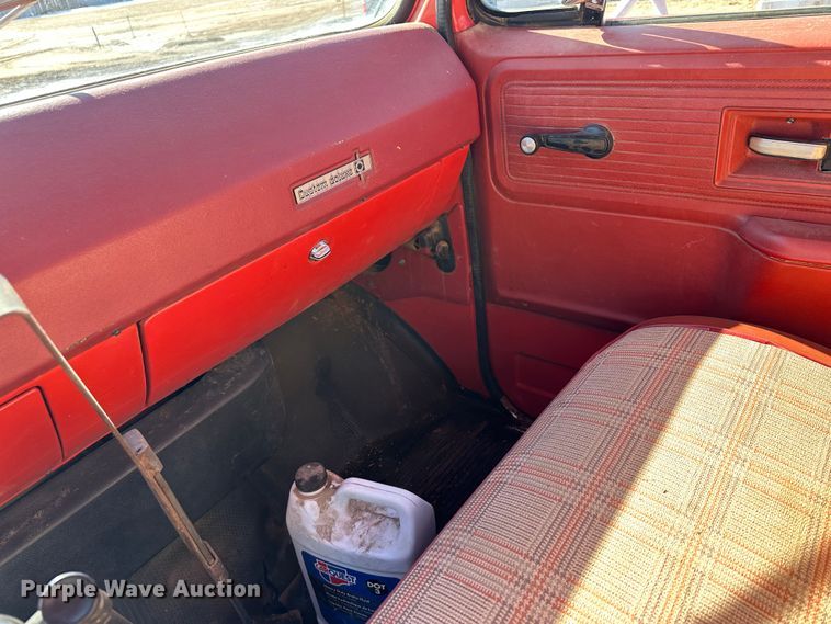 image for item LT9418 1977 Chevrolet C60  grain truck