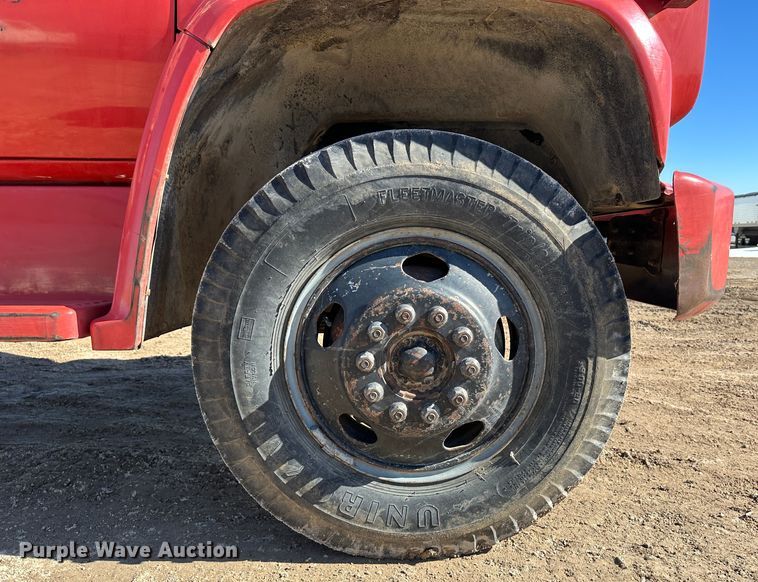 image for item LT9418 1977 Chevrolet C60  grain truck