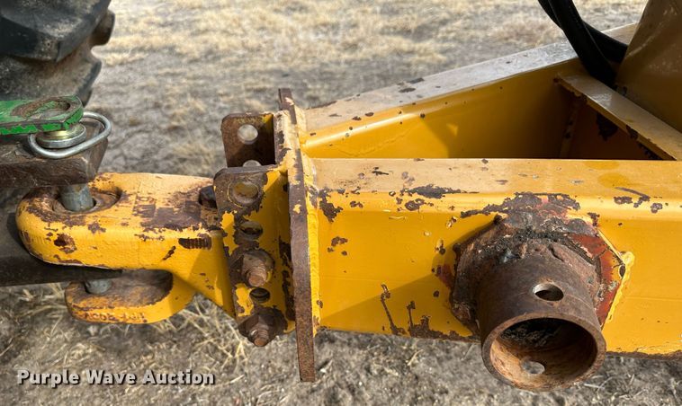 image for item LT9422 HayBuster 2650  bale processor