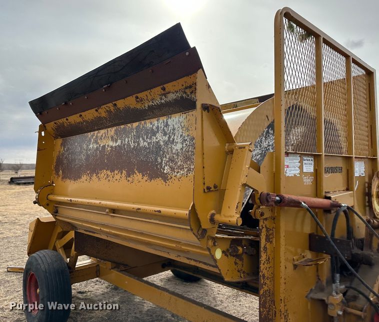 image for item LT9422 HayBuster 2650  bale processor