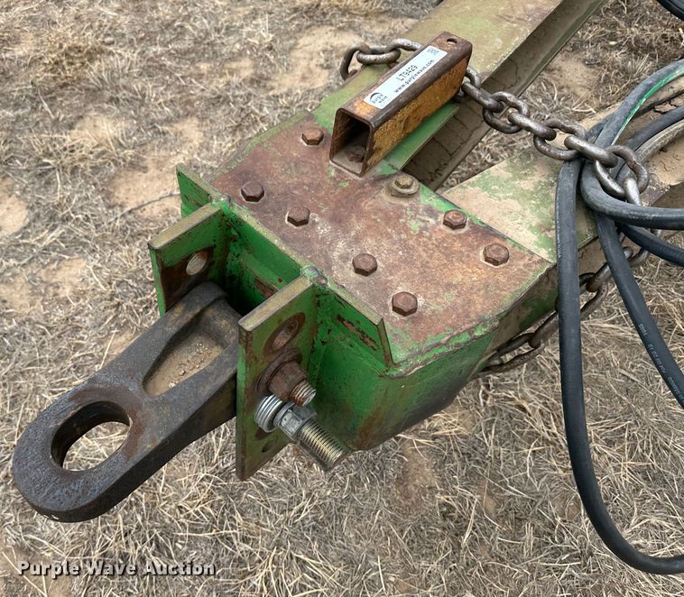 image for item LT9429 John Deere 610  chisel