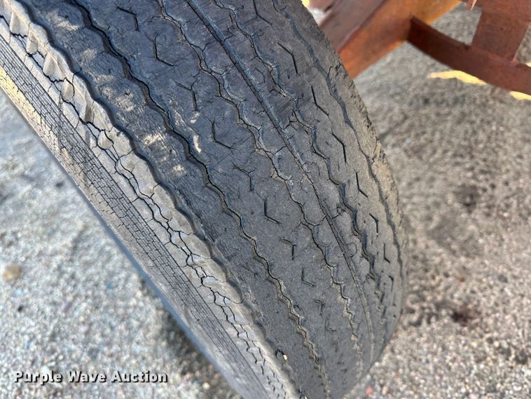 image for item LT9541 Shop built header trailer