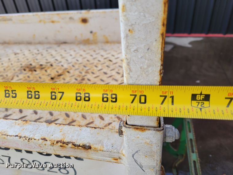 image for item MC9569 2013 JLG 1932RS  scissor lift