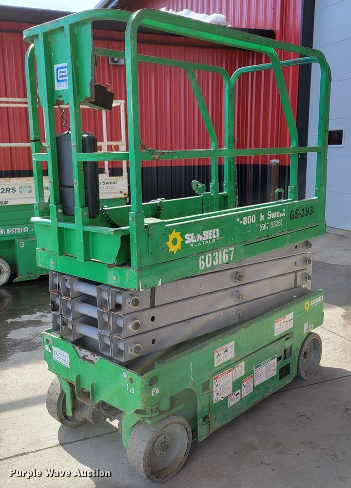image for item MC9570 Genie GS-1930  scissor lift