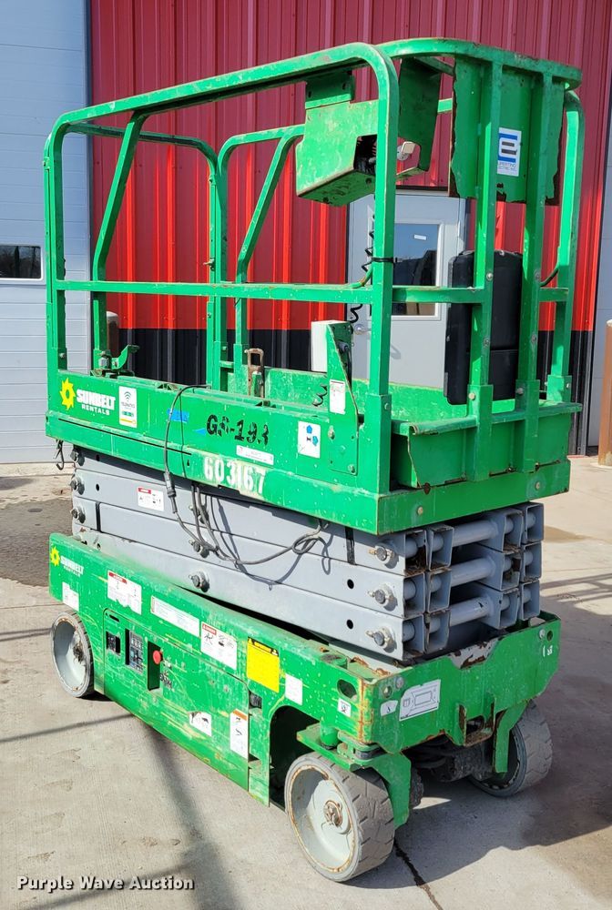 image for item MC9570 Genie GS-1930  scissor lift