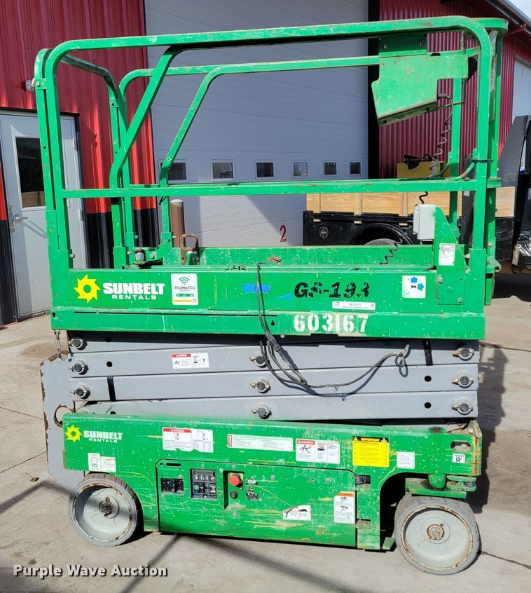 image for item MC9570 Genie GS-1930  scissor lift