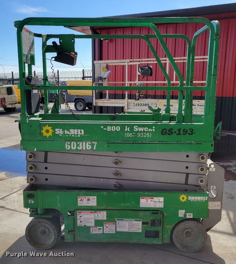 image for item MC9570 Genie GS-1930  scissor lift
