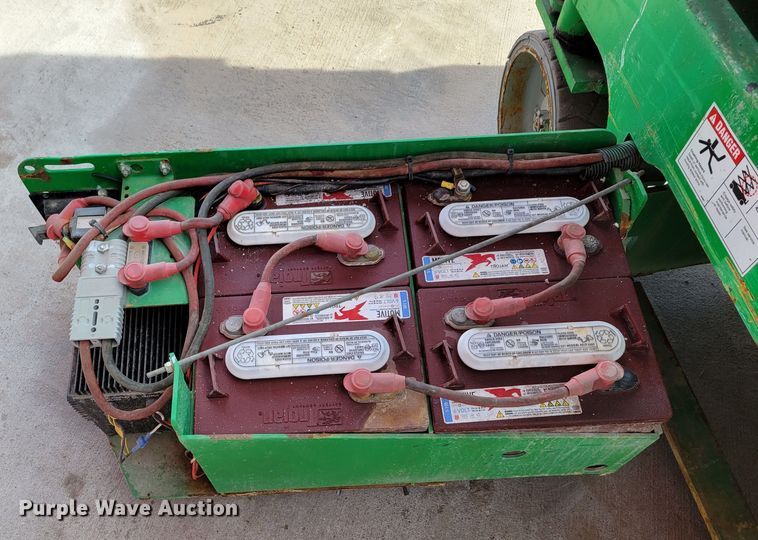 image for item MC9570 Genie GS-1930  scissor lift