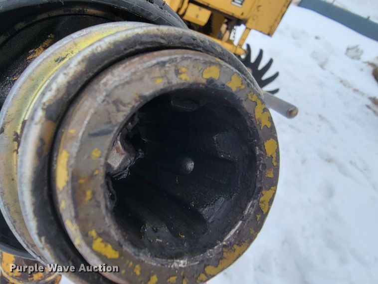 image for item ME9662 1990 Vermeer 605 Super J round baler