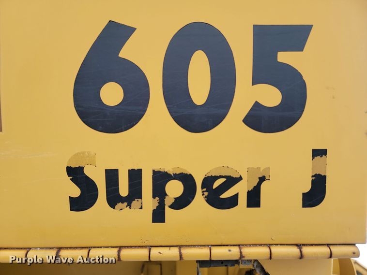 image for item ME9662 1990 Vermeer 605 Super J round baler