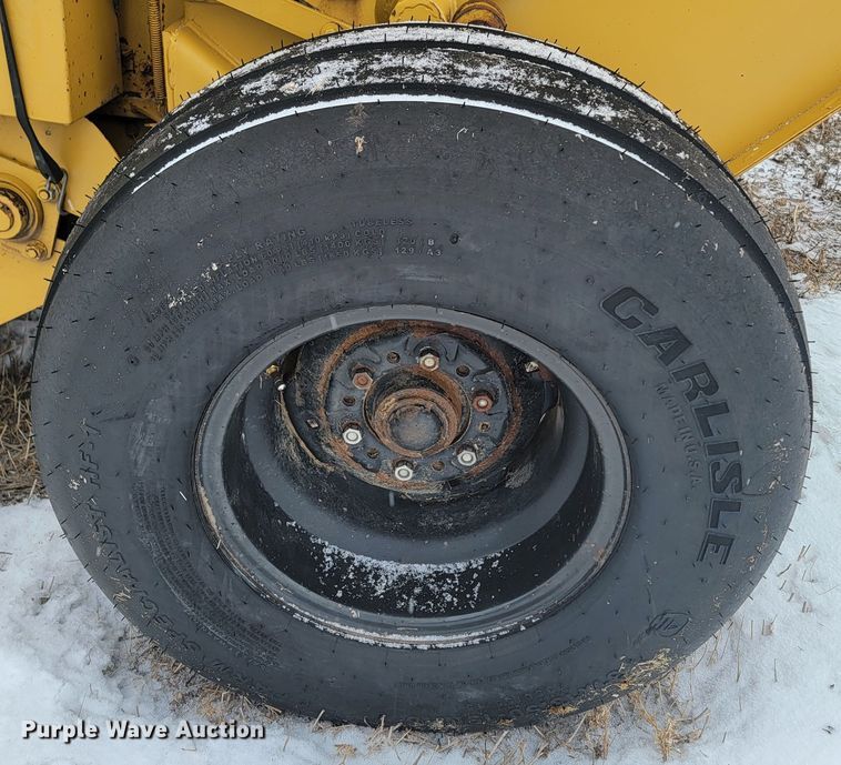 image for item ME9662 1990 Vermeer 605 Super J round baler