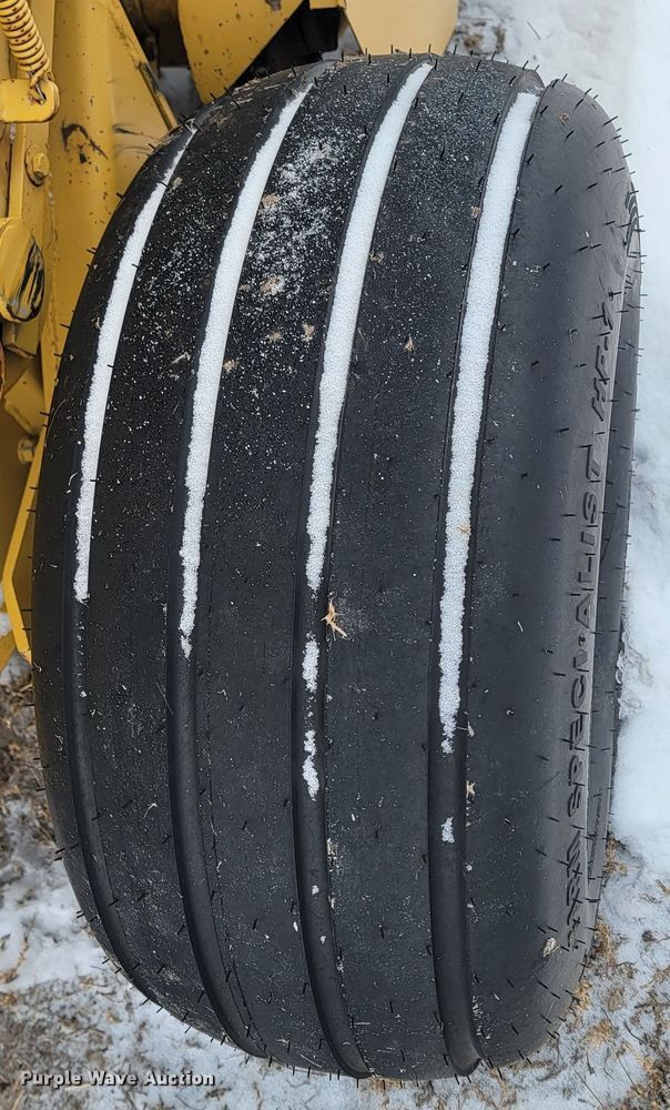 image for item ME9662 1990 Vermeer 605 Super J round baler