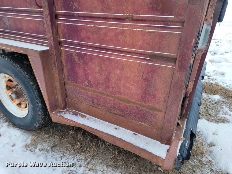 image for item ME9664 1983 Kiefer Built livestock trailer