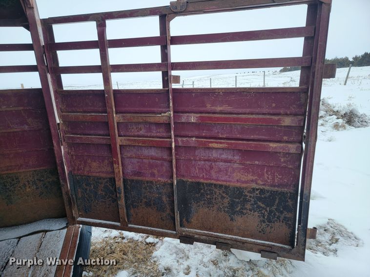 image for item ME9664 1983 Kiefer Built livestock trailer