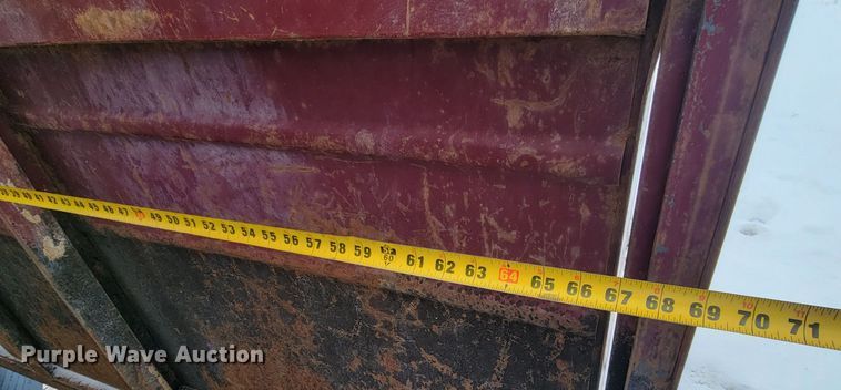 image for item ME9664 1983 Kiefer Built livestock trailer