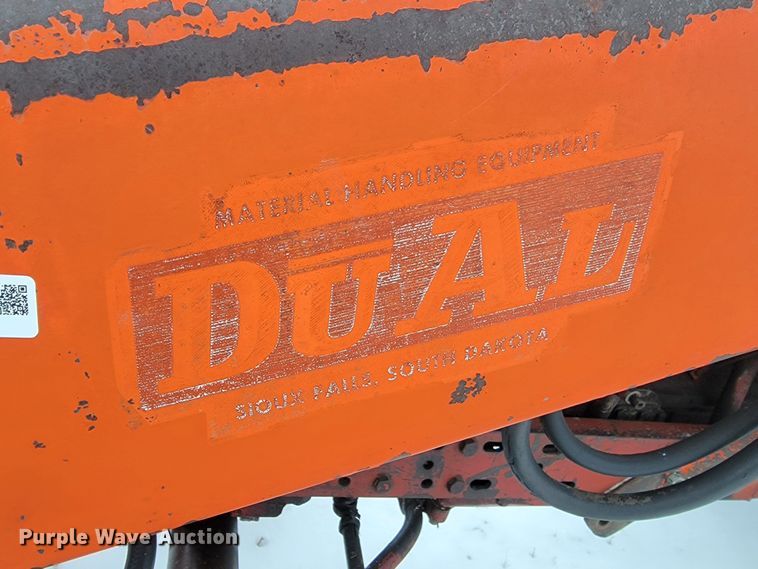 image for item ME9665 Farmall 656 tractor