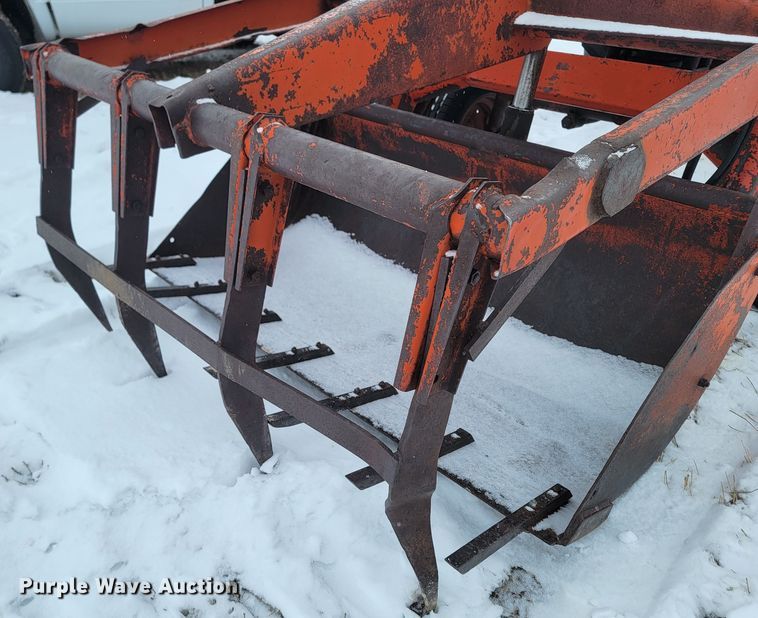 image for item ME9665 Farmall 656 tractor