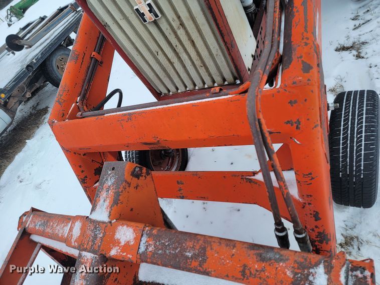 image for item ME9665 Farmall 656 tractor