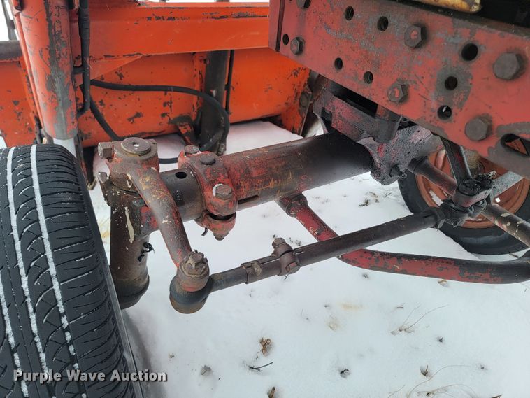 image for item ME9665 Farmall 656 tractor