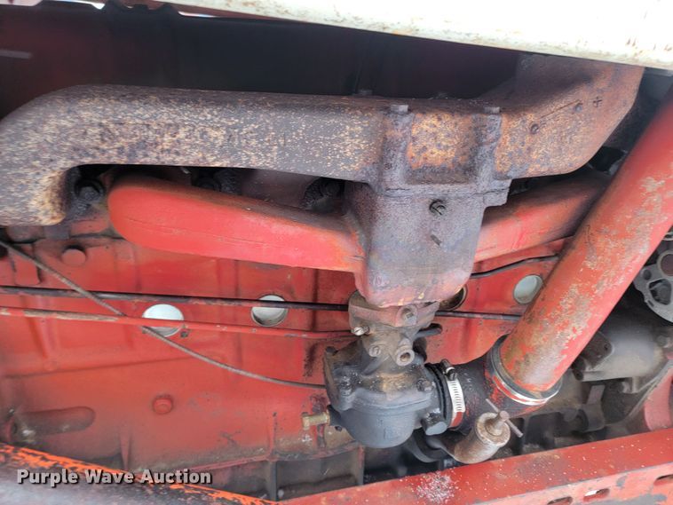 image for item ME9665 Farmall 656 tractor