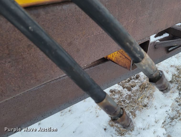 image for item ME9667 Hay bale trailer