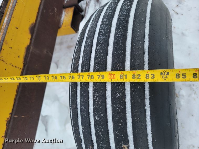 image for item ME9667 Hay bale trailer