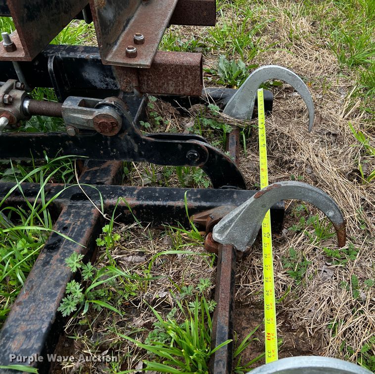 image for item MF9807 Marcrest  bale accumulator grapple