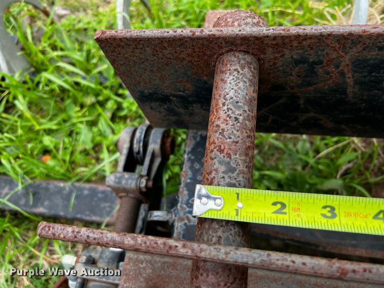 image for item MF9807 Marcrest  bale accumulator grapple