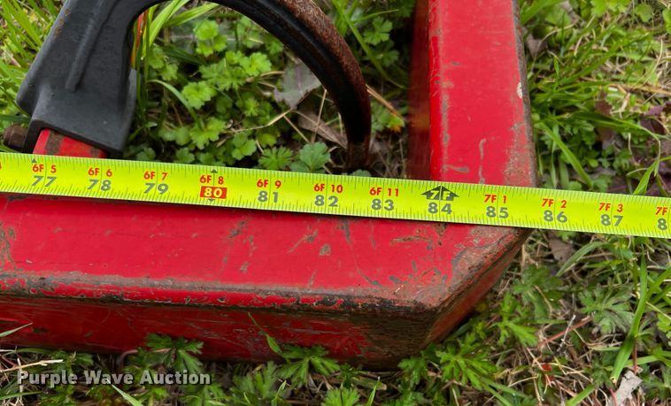 image for item MF9808 Steffen Systems  bale accumulator grapple