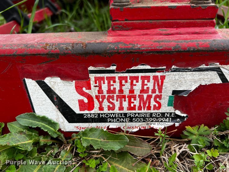 image for item MF9808 Steffen Systems  bale accumulator grapple