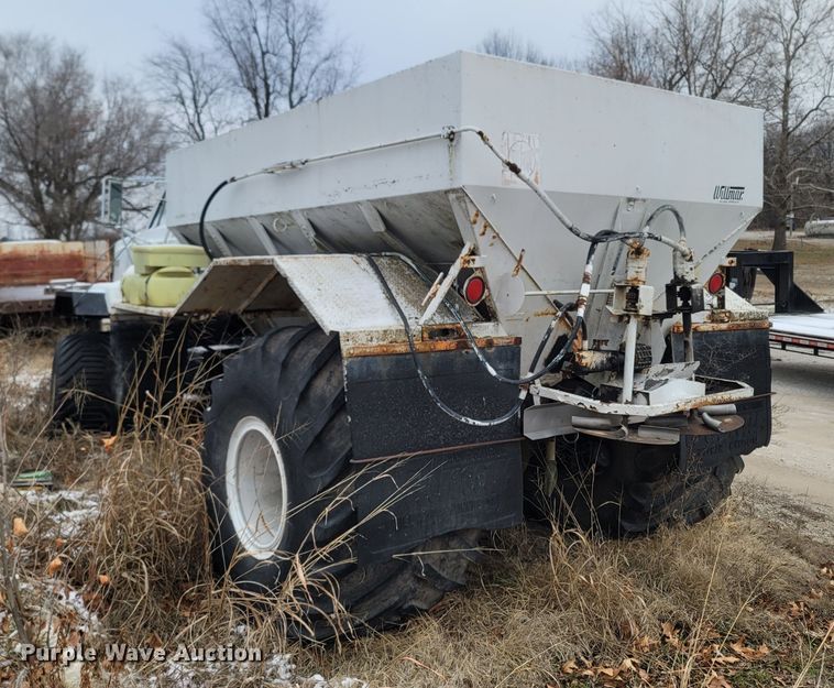 image for item MH9682 1984 GMC Brigadier  fertilizer delivery truck