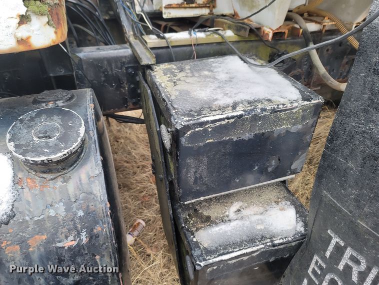 image for item MH9682 1984 GMC Brigadier  fertilizer delivery truck