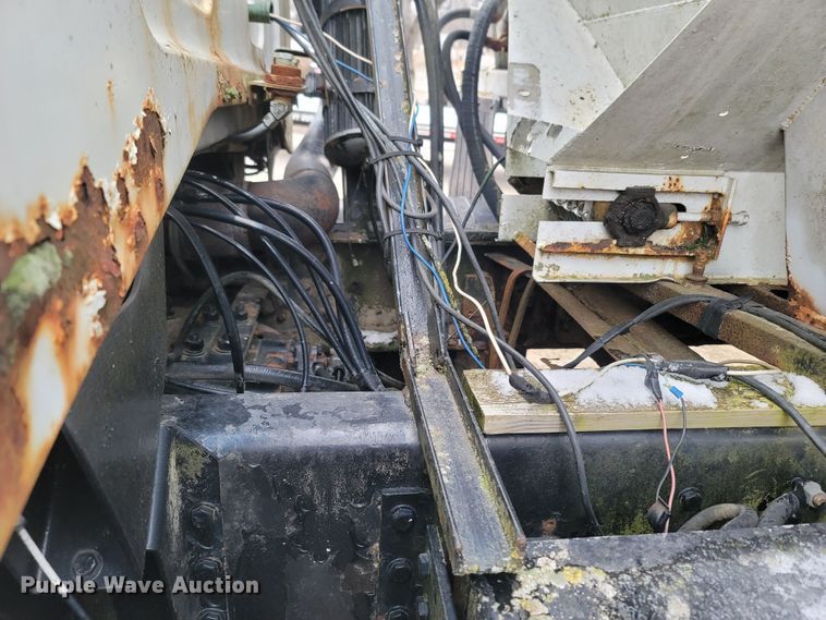 image for item MH9682 1984 GMC Brigadier  fertilizer delivery truck