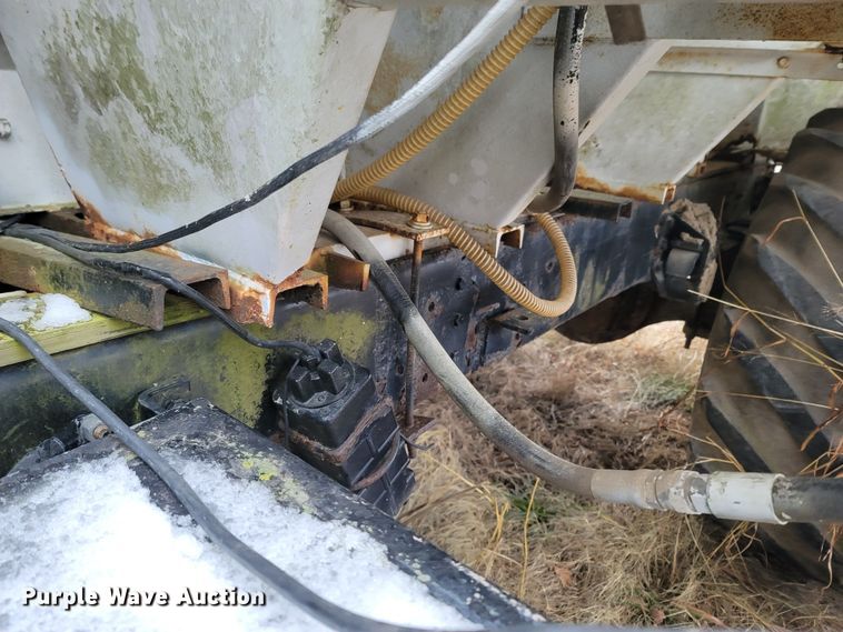 image for item MH9682 1984 GMC Brigadier  fertilizer delivery truck