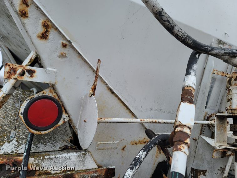 image for item MH9682 1984 GMC Brigadier  fertilizer delivery truck