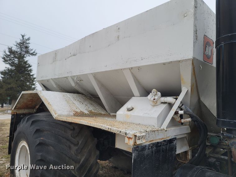 image for item MH9682 1984 GMC Brigadier  fertilizer delivery truck