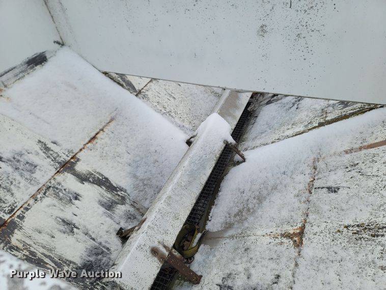 image for item MH9682 1984 GMC Brigadier  fertilizer delivery truck