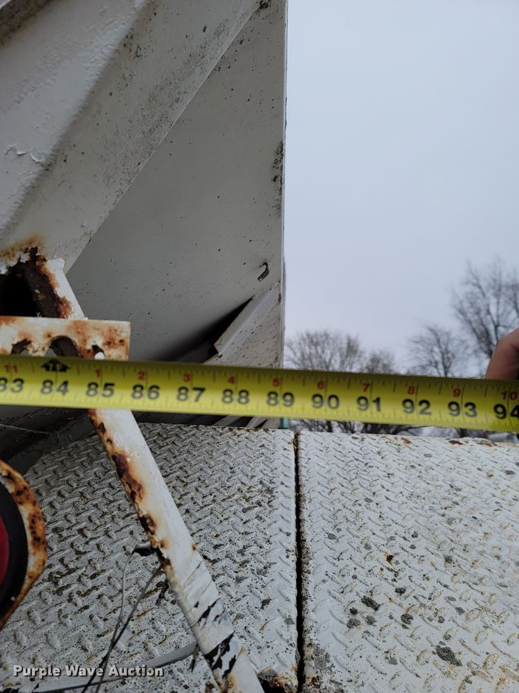 image for item MH9682 1984 GMC Brigadier  fertilizer delivery truck