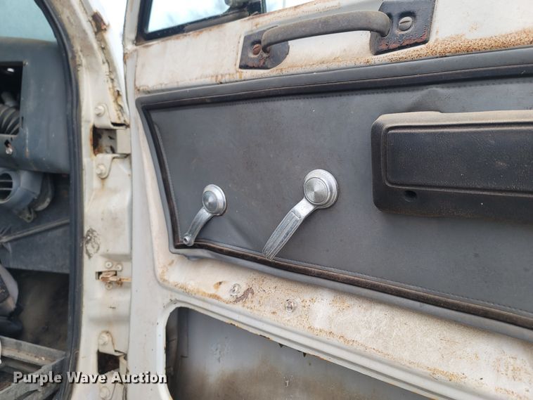 image for item MH9682 1984 GMC Brigadier  fertilizer delivery truck