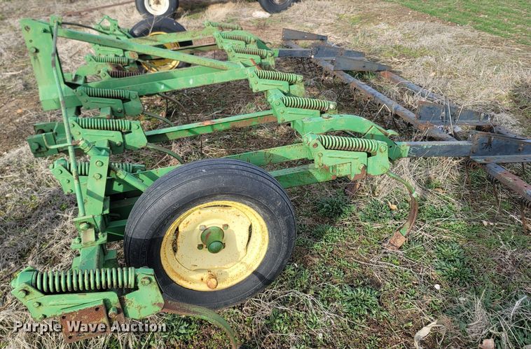 image for item MH9741 Field cultivator