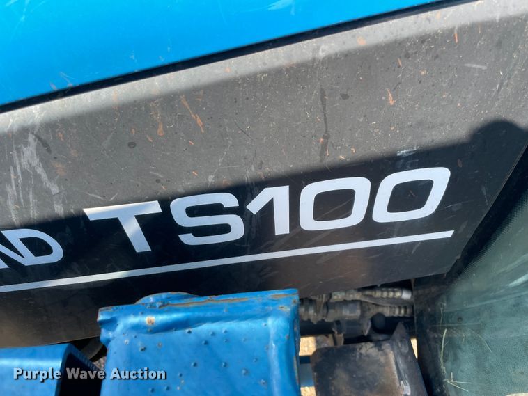 image for item MI9783 2000 New Holland TS100  tractor