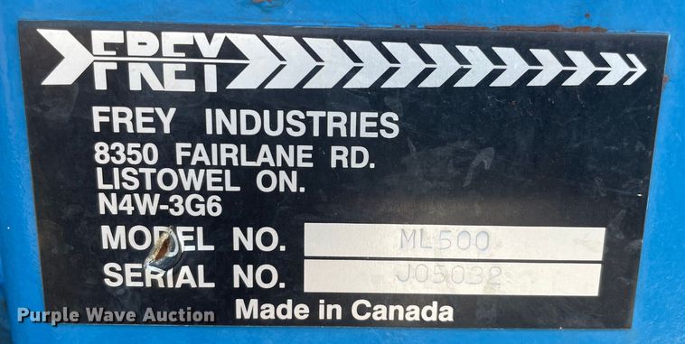 image for item MI9783 2000 New Holland TS100  tractor