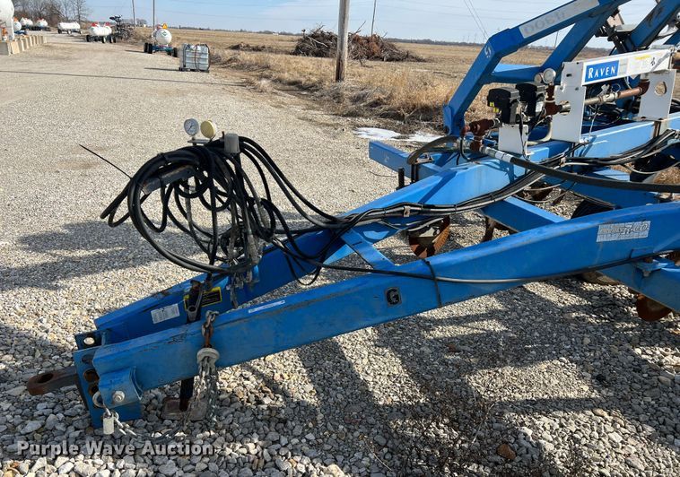 image for item MM9053 DMI Nutri-Placr 4300  NH3 applicator