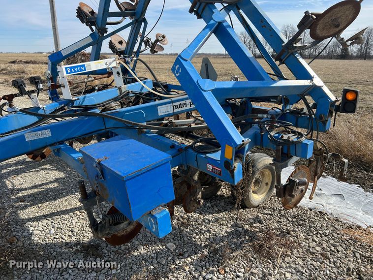 image for item MM9053 DMI Nutri-Placr 4300  NH3 applicator