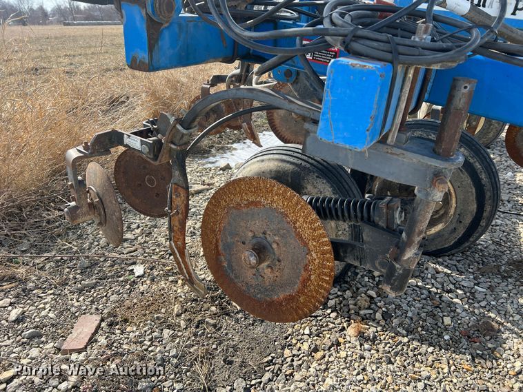 image for item MM9053 DMI Nutri-Placr 4300  NH3 applicator