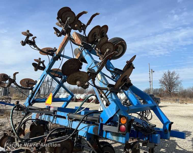 image for item MM9053 DMI Nutri-Placr 4300  NH3 applicator