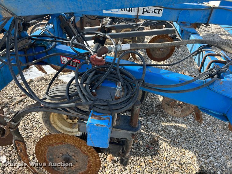 image for item MM9053 DMI Nutri-Placr 4300  NH3 applicator