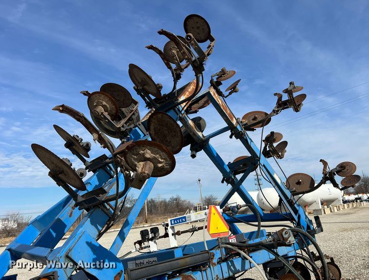 image for item MM9053 DMI Nutri-Placr 4300  NH3 applicator