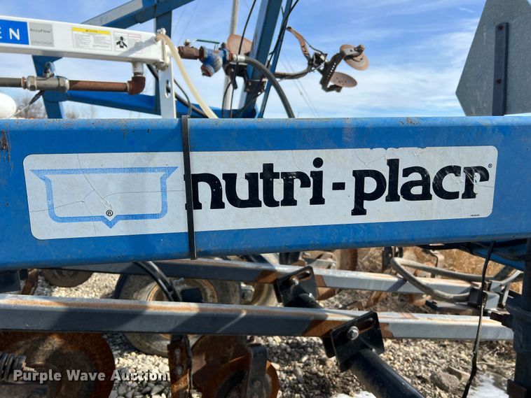 image for item MM9053 DMI Nutri-Placr 4300  NH3 applicator